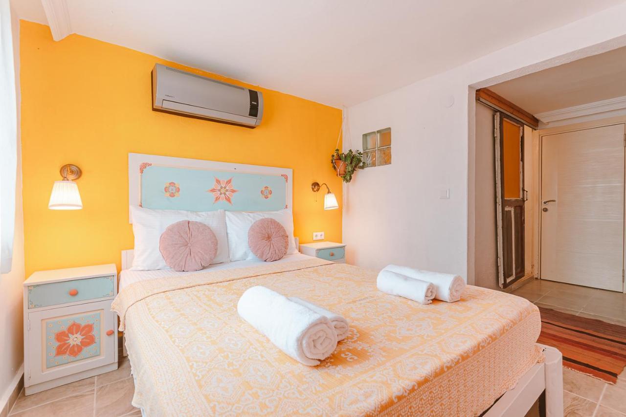 Kuytu Terrace Bed And Breakfast Kaş Exteriér fotografie